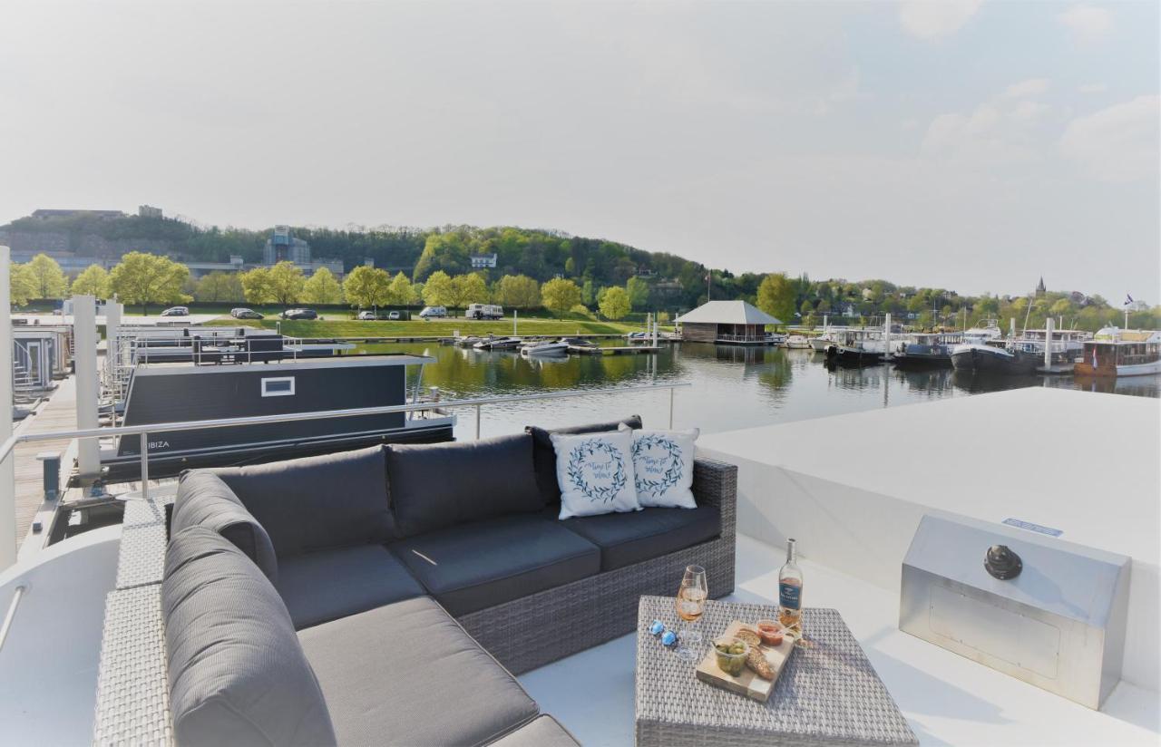 Вилла Houseboat Martinique Маастрихт Экстерьер фото
