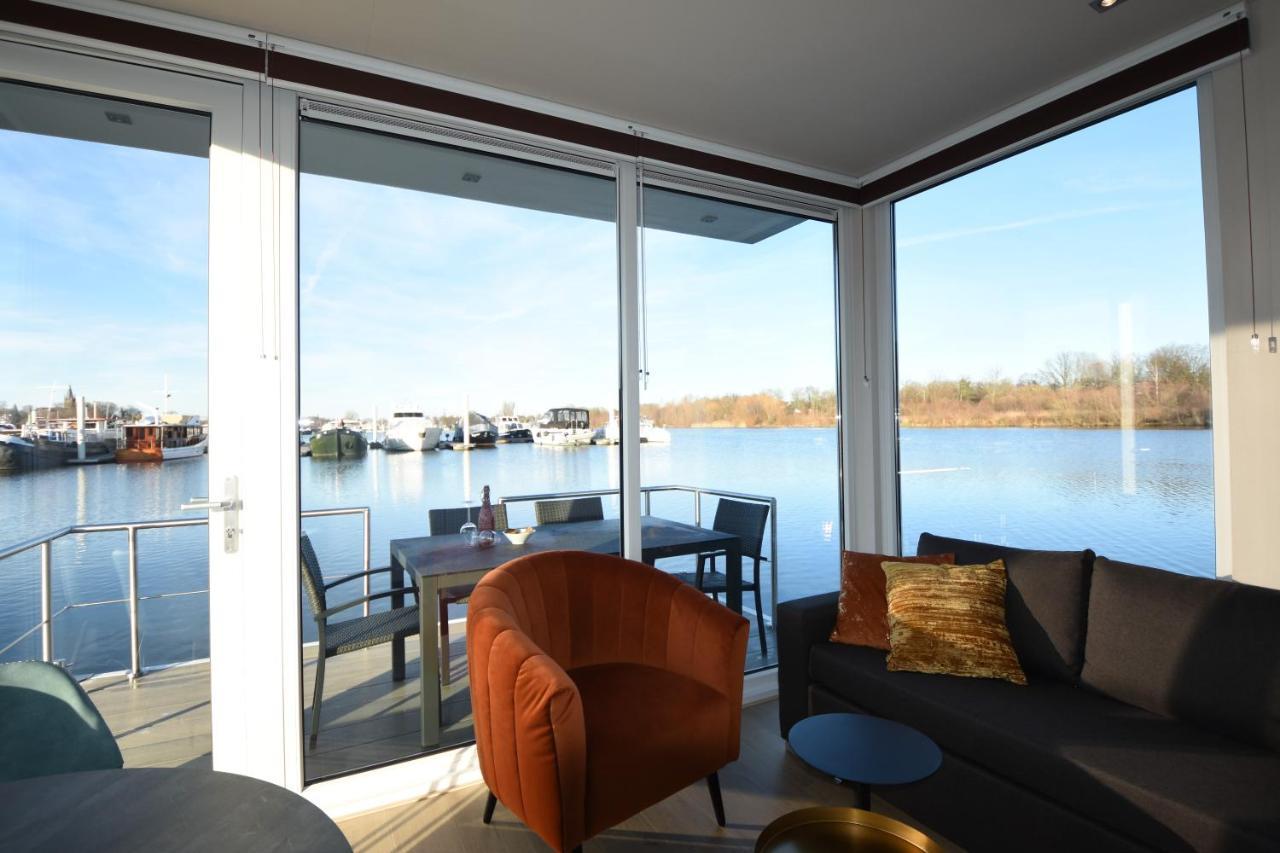 Вилла Houseboat Martinique Маастрихт Экстерьер фото
